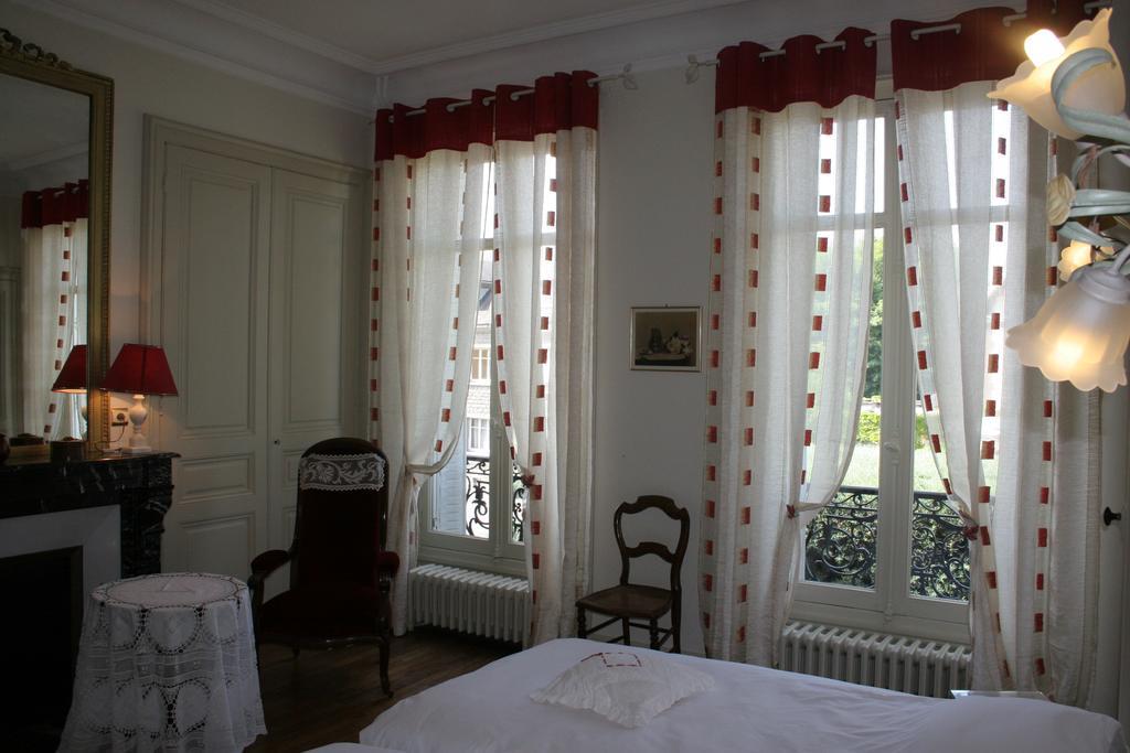 Chambre D'Hotes L'Ambroise Troyes Eksteriør billede