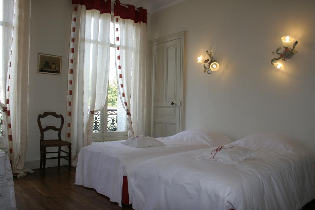 Chambre D'Hotes L'Ambroise Troyes Eksteriør billede