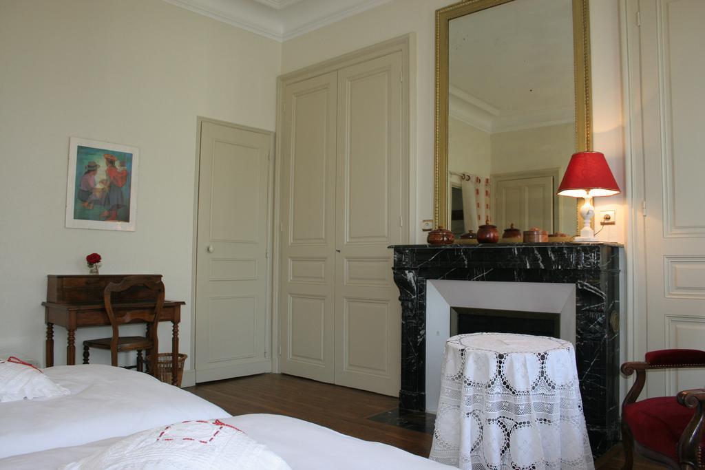 Chambre D'Hotes L'Ambroise Troyes Eksteriør billede