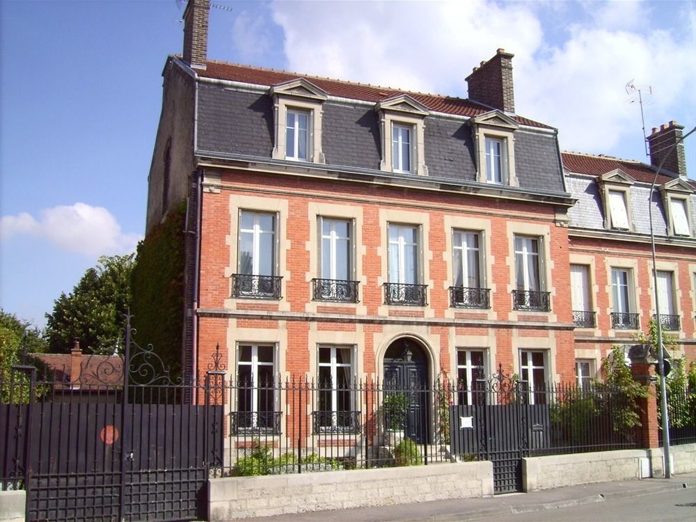 Chambre D'Hotes L'Ambroise Troyes Eksteriør billede
